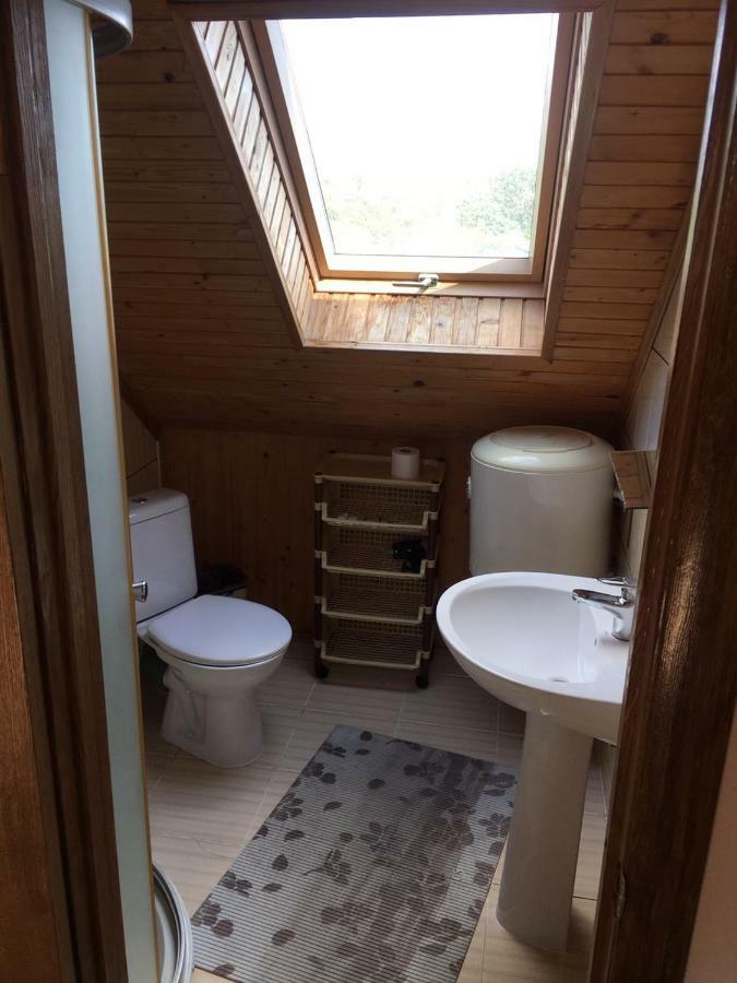 Веселий Кут Hotel ซาลิซนีปอร์ต ภายนอก รูปภาพ